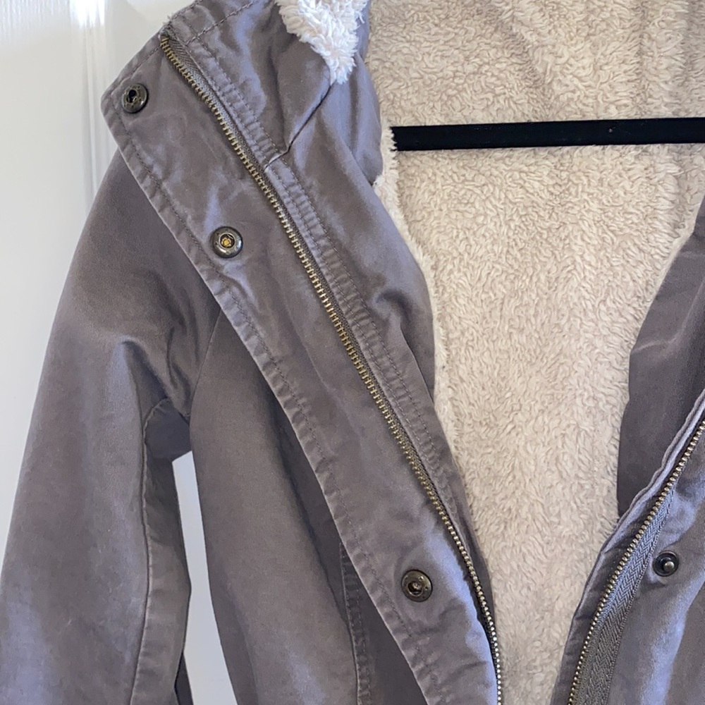 Grey Drawstring Utility Sherpa Jacket - Picture 6 of 7